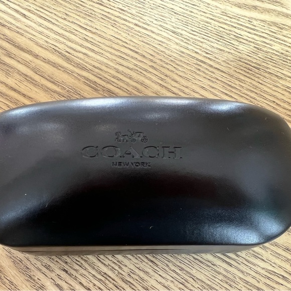 COACH SUNGLASSES with Case - Picture 2 of 3